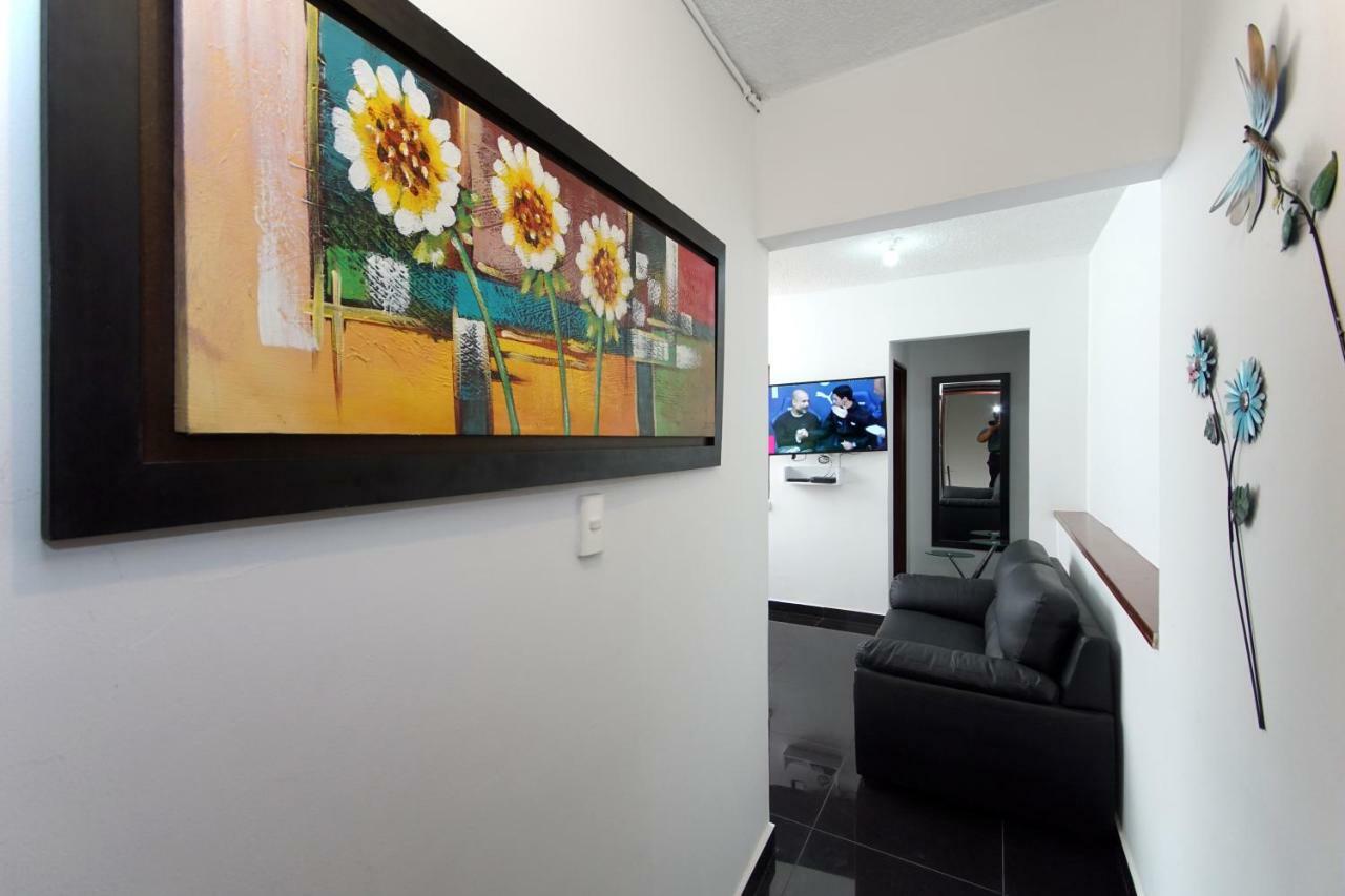 Cozy Apartment Excellent Location, Air Conditioning Cali Εξωτερικό φωτογραφία
